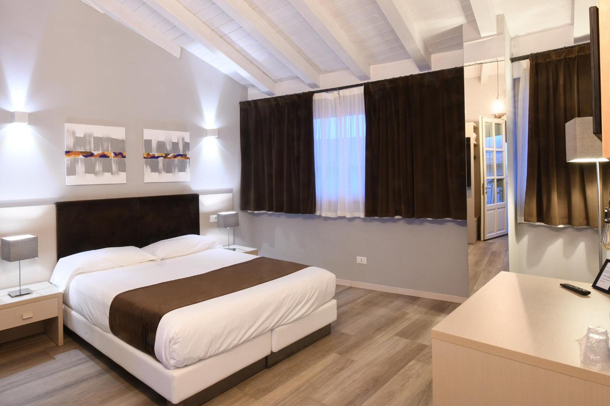 Hill Colle - Camere & Bistrot Erbusco Εξωτερικό φωτογραφία